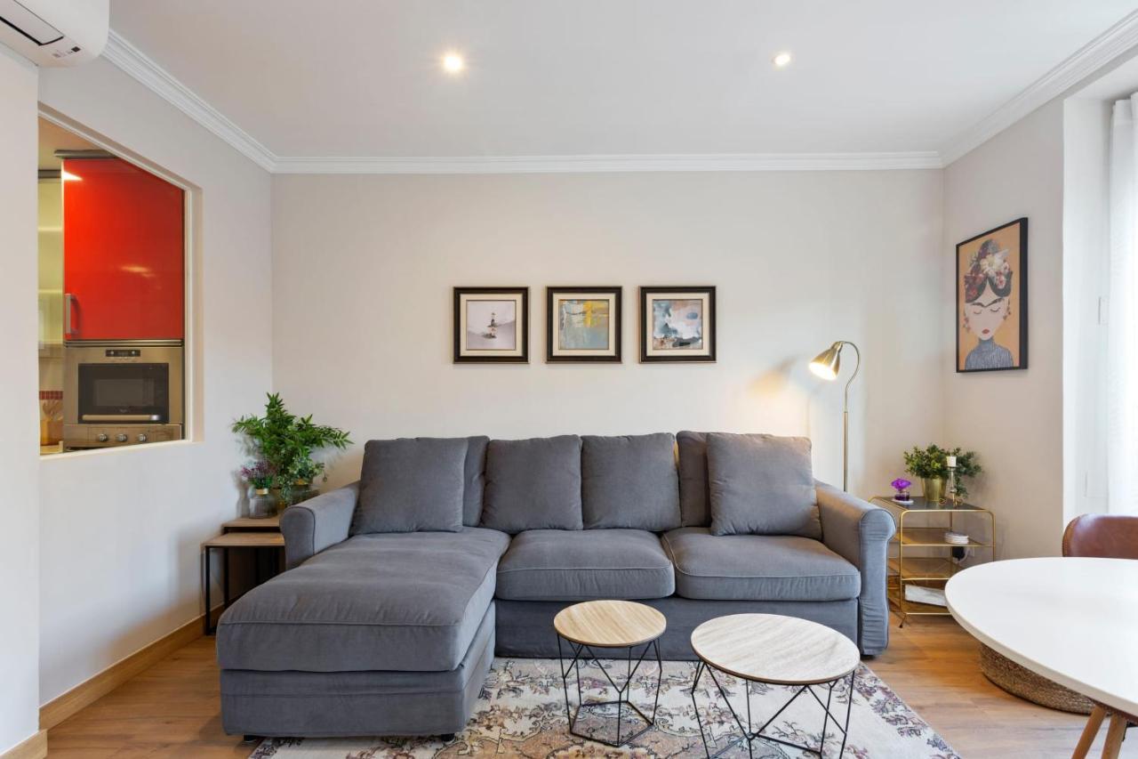 Elegant 1 Bedroom Apartment In The Heart Of Centro Madrid Exterior foto